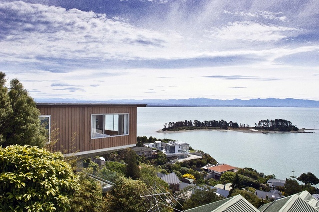 Enduring Architecture Award. Britannia Heights House by Hal Wagstaff architect.