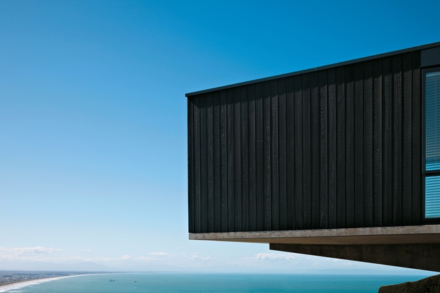 The cantilevered main bedroom offers panoramic views to the north and west.