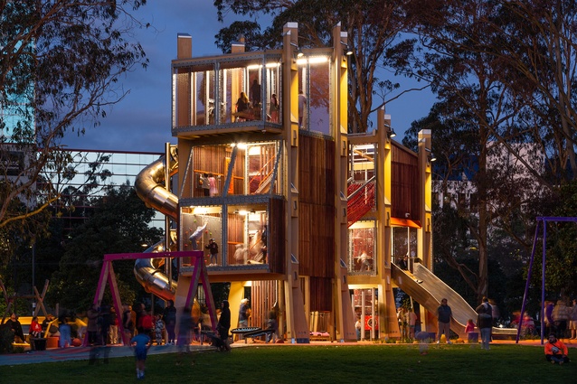 Finalist – Planning & Urban Design: Hayman Park Playground: Playtower & Kiosk by Athfield Architects and Wraight + Associates (Wā).