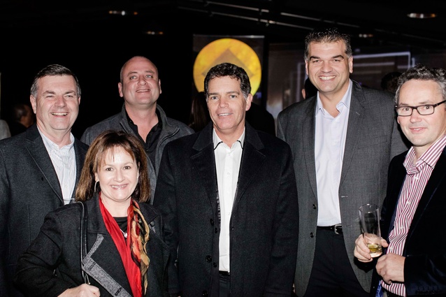 Inzide's Steve Aschebrock (second from right) and Asona's Neil Ridgeway (right) with the Inzide Commercial team.