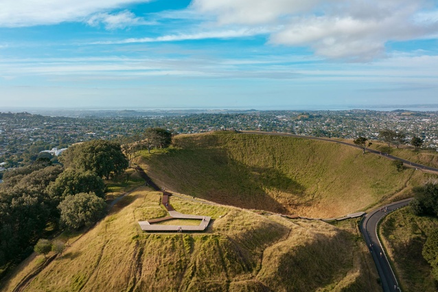 Winner, Small Project Architecture: Maungawhau Tihi Boardwalk by Isthmus Group and Stellar Projects in association.