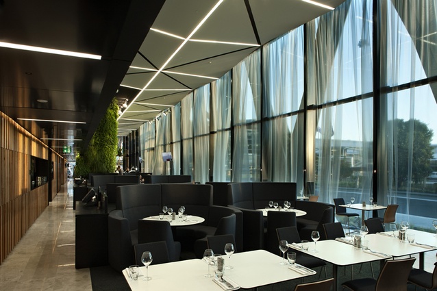 Hospitality Finalist: Novotel Auckland Airport by Warren and Mahoney.