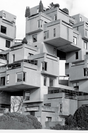“A huge Mediterranean hill-town in a subarctic metropolis”: Moshe Safdie’s Habitat 67 housing complex, Montréal.
