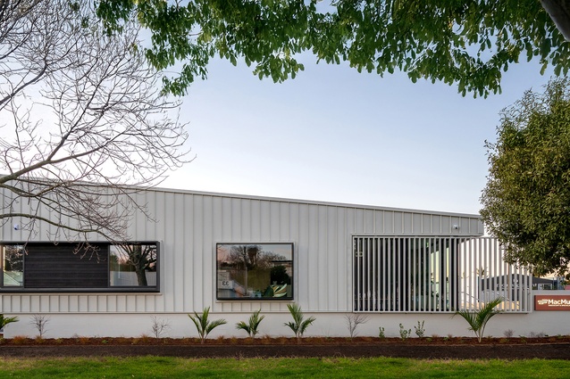 Shortlisted - Public Architecture: MacMurray Gastroenterology and Endoscopy Centre Tauranga by Wingates.