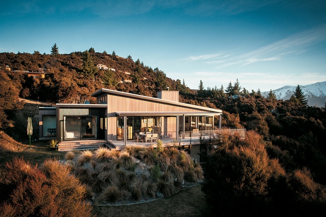 Little Mount Iron, near Wanaka. Designed by architect Eliska Lewis in 2013. The home enjoys beautiful views out over the kanuka to the mountains beyond. 