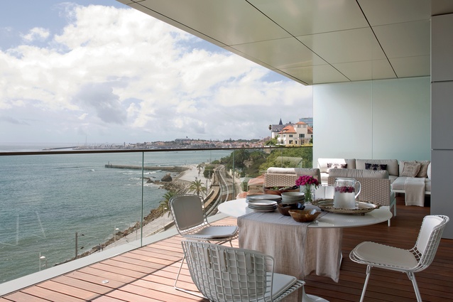 The 55m<sup>2</sup> undercover terrace is a generously sized entertaining area that has breathtaking ocean views.